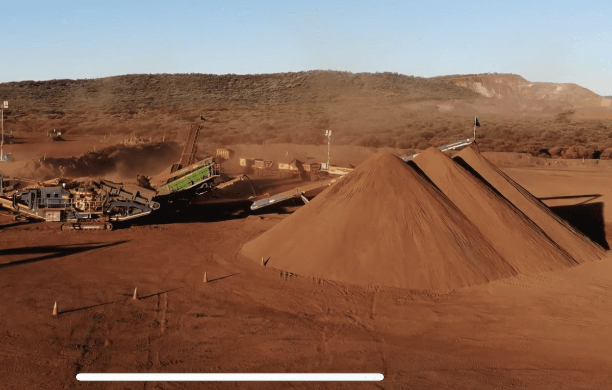 Mine site with CSA flag flying